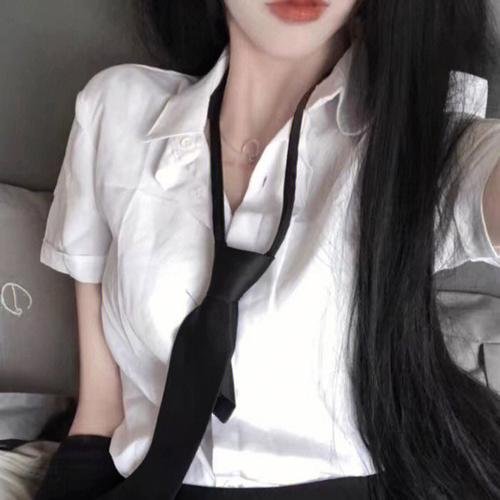 毡匠和他的女儿